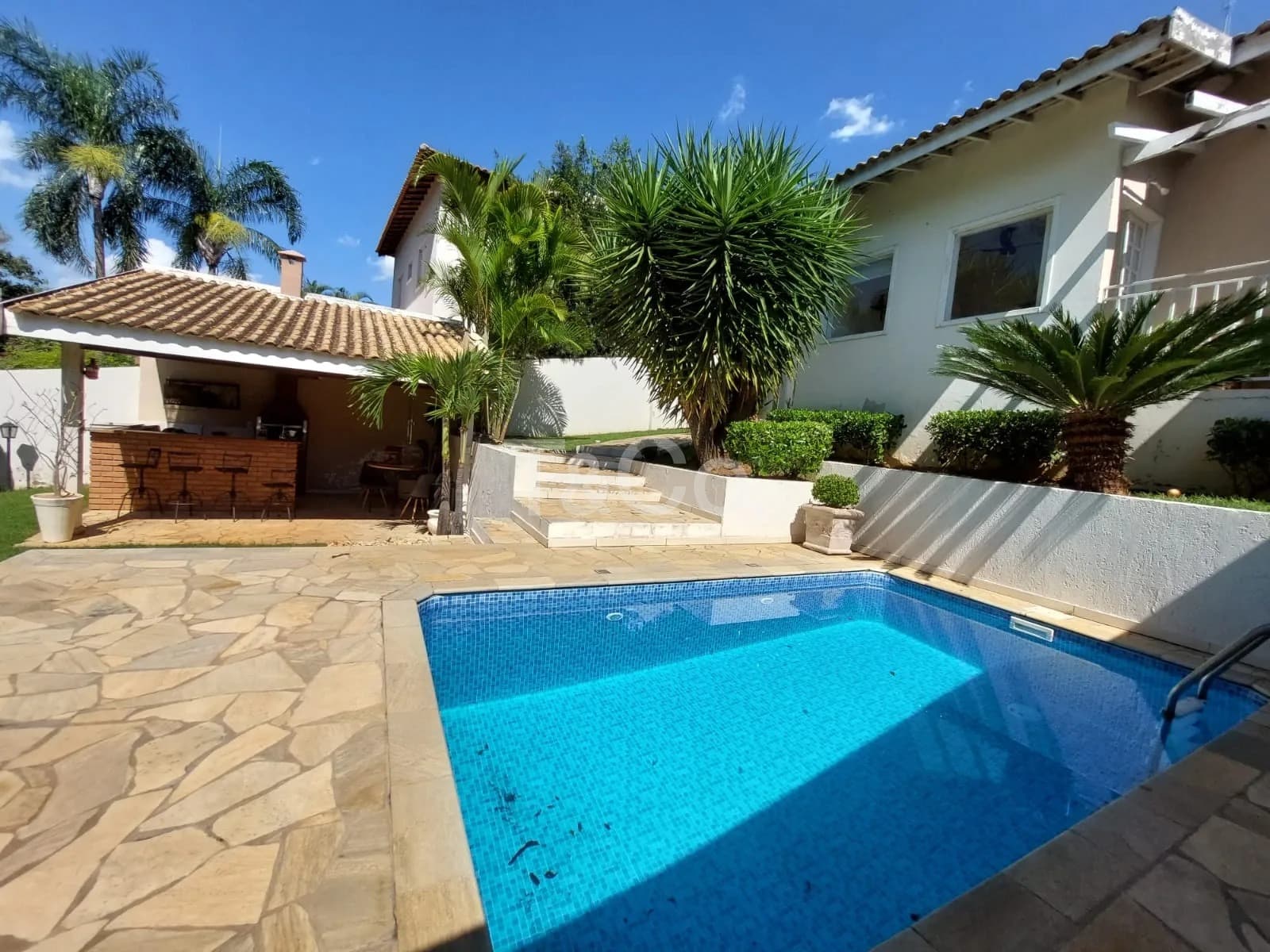 Casa Térrea À Venda, No San Conrado, Sousas, Campinas.