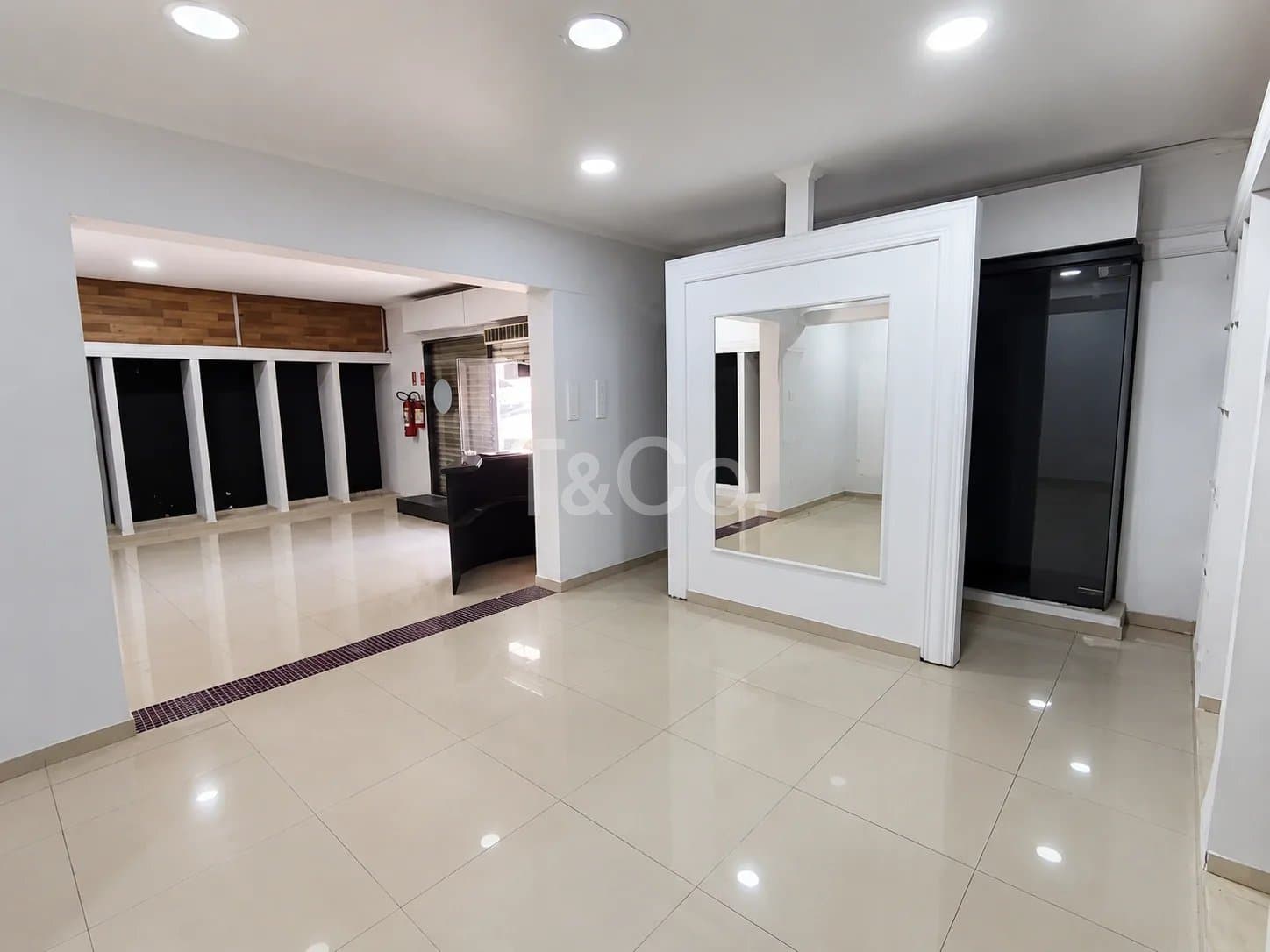 Salão Comercial Para Locação Na Vila Itapura