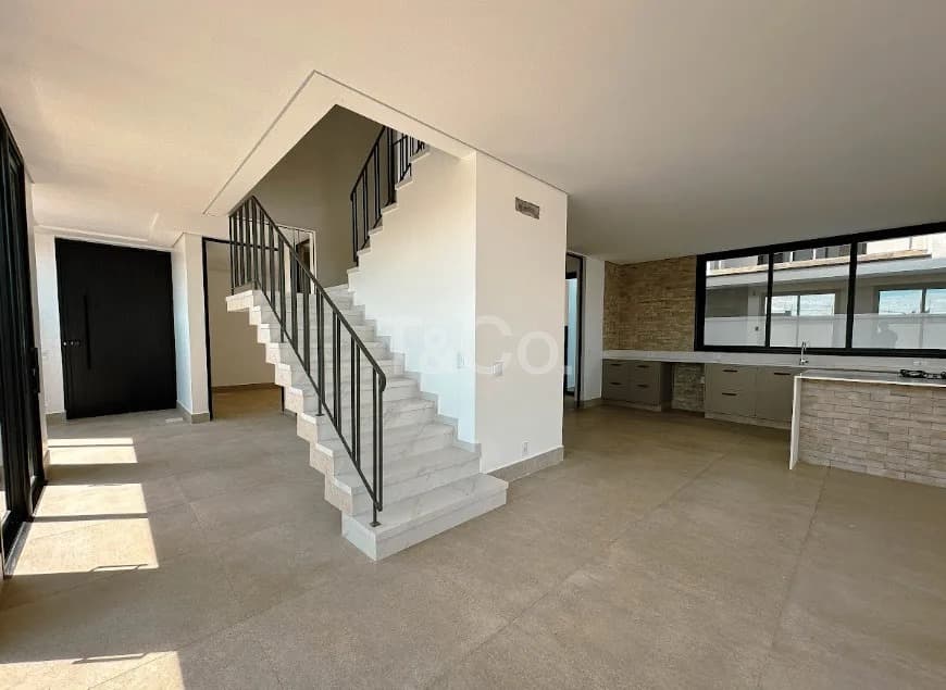 Casa de Luxo À Venda Com 3 Suites e Piscina No Condomínio Santorini -Paulínia