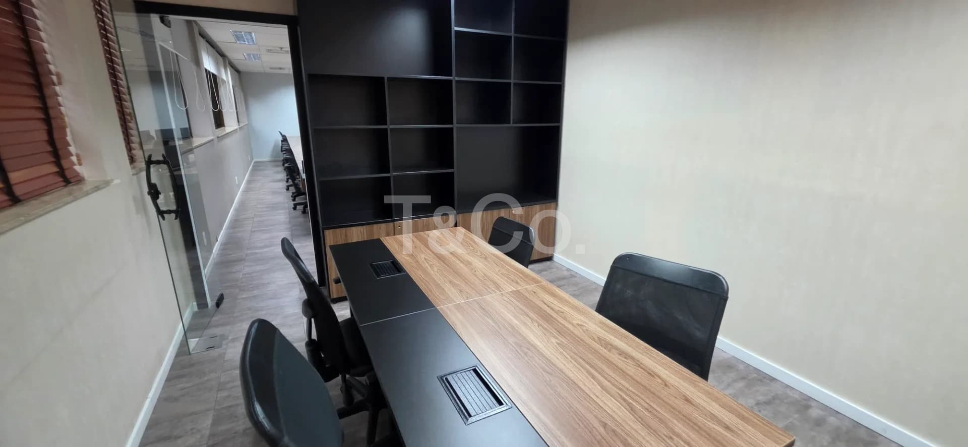 Sala Comercial Mobiiliada Para Locação