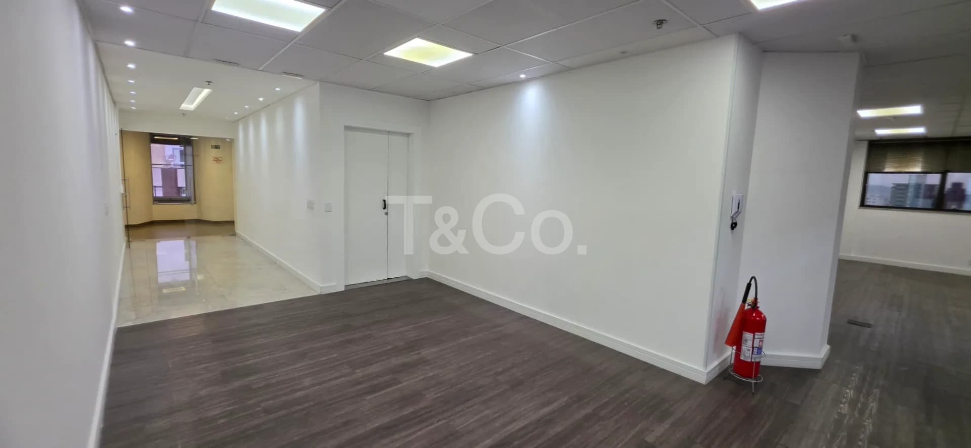 Sala Comercial 481 M² Cambui