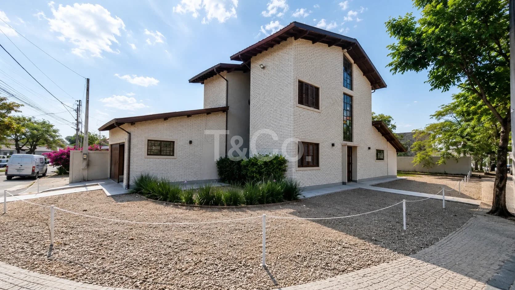 Casa Em Barão Geraldo Com 400 M² Construídos, Terreno de 786 M² e Até 32 Vagas