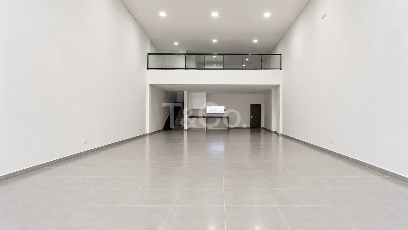 Salão Comercial 472m² No Cambuí Com 4 Vagas de Garagem — foto 2