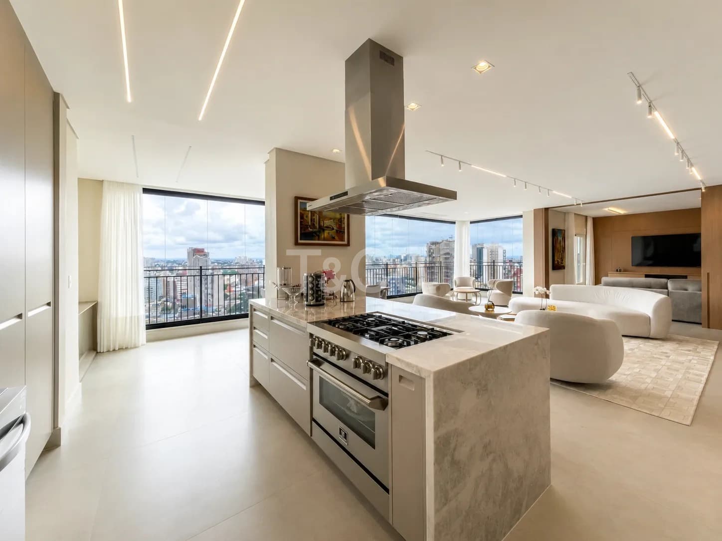 Apartamento À Venda Com 3 Dormitórios No Cambuí Em Campinas