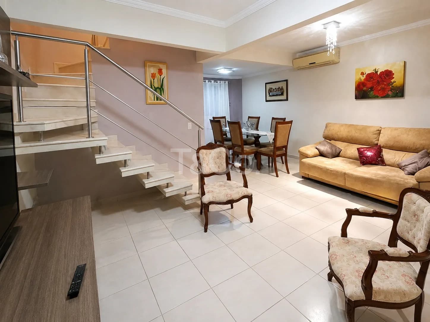 Casa 3 Quartos Em Condomínio Village Corsega Com Piscina e Pet Place