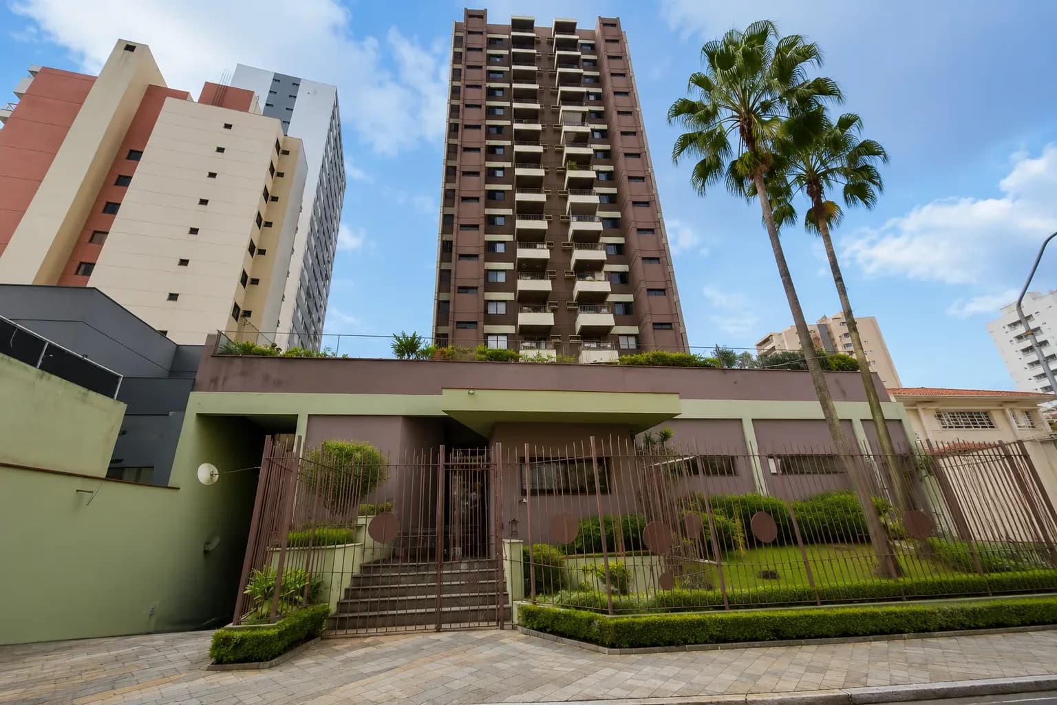 Condomínio Edifício João de Barro