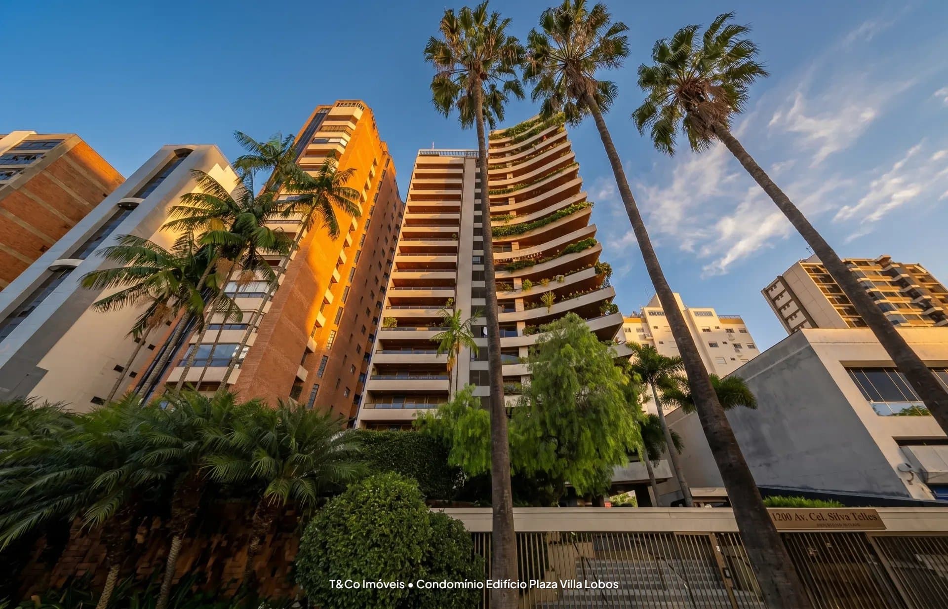 Condomínio Edifício Plaza Villa Lobos em Cambuí, Campinas